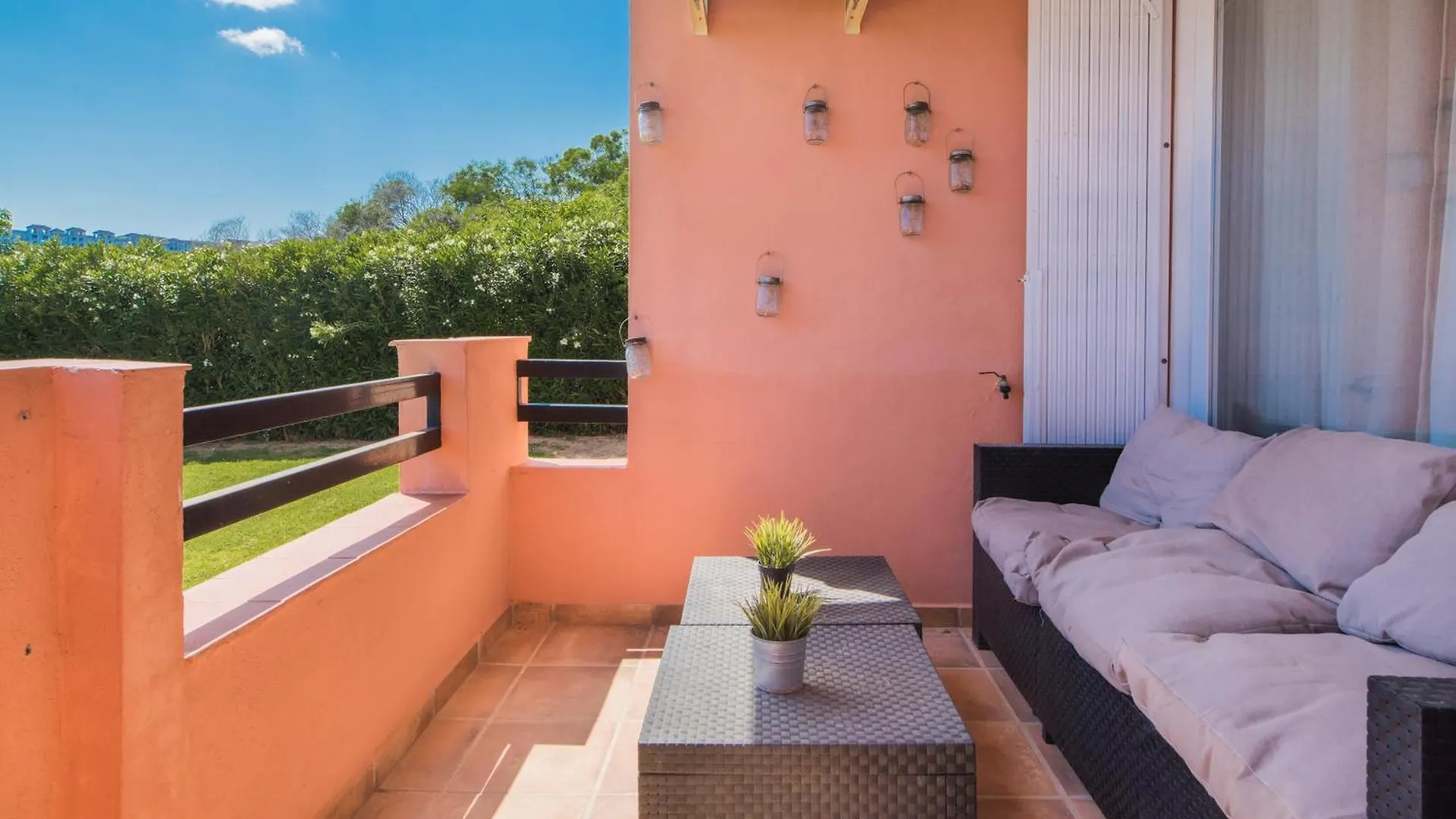 Valga Peaceful Retreat With Sea View Apartment Manilva